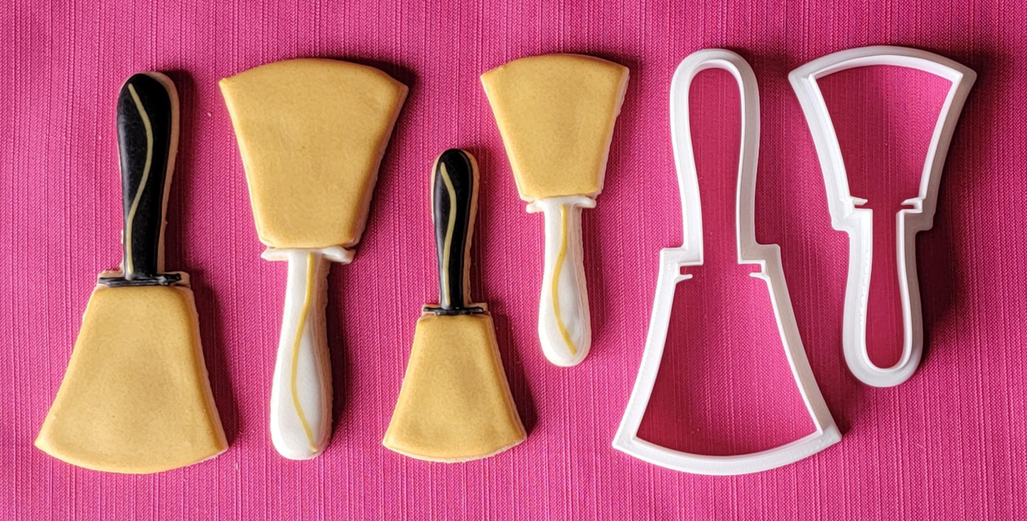 English Handbell Cookie Cutter - 4 inch